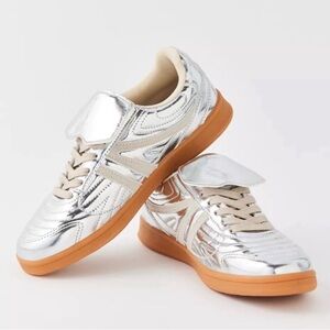 Steve Madden Madrid Silver Sneakers
